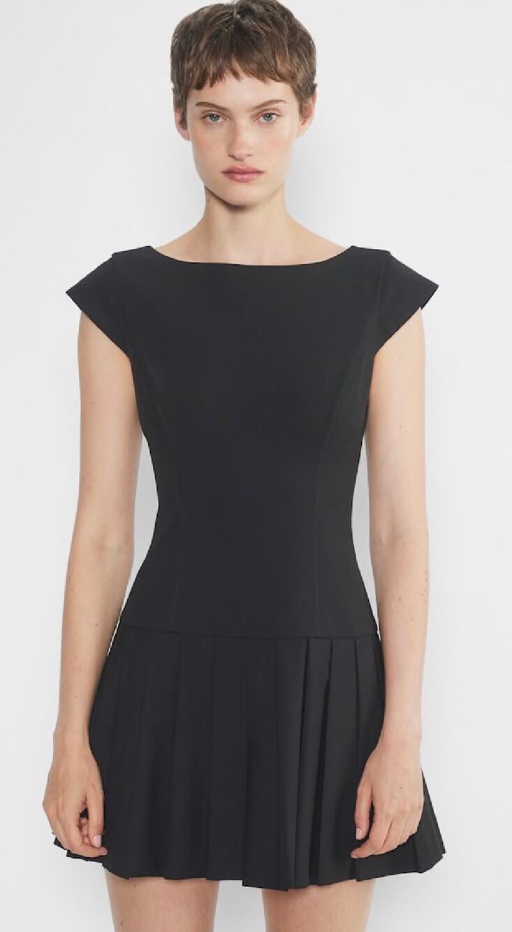 Aritzia Sunday Best Palette Dress in Black. Size 6